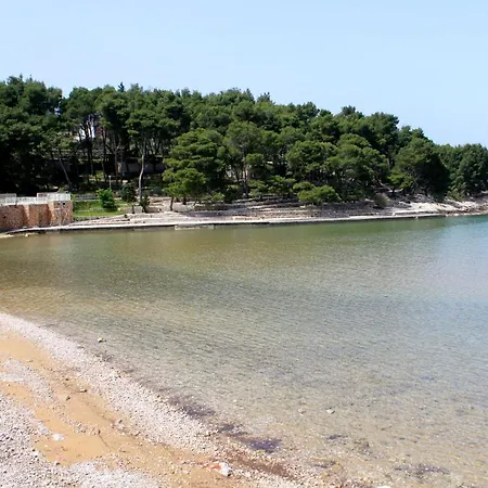 With A Parking Space Jelsa, Hvar - 4002 Apartament